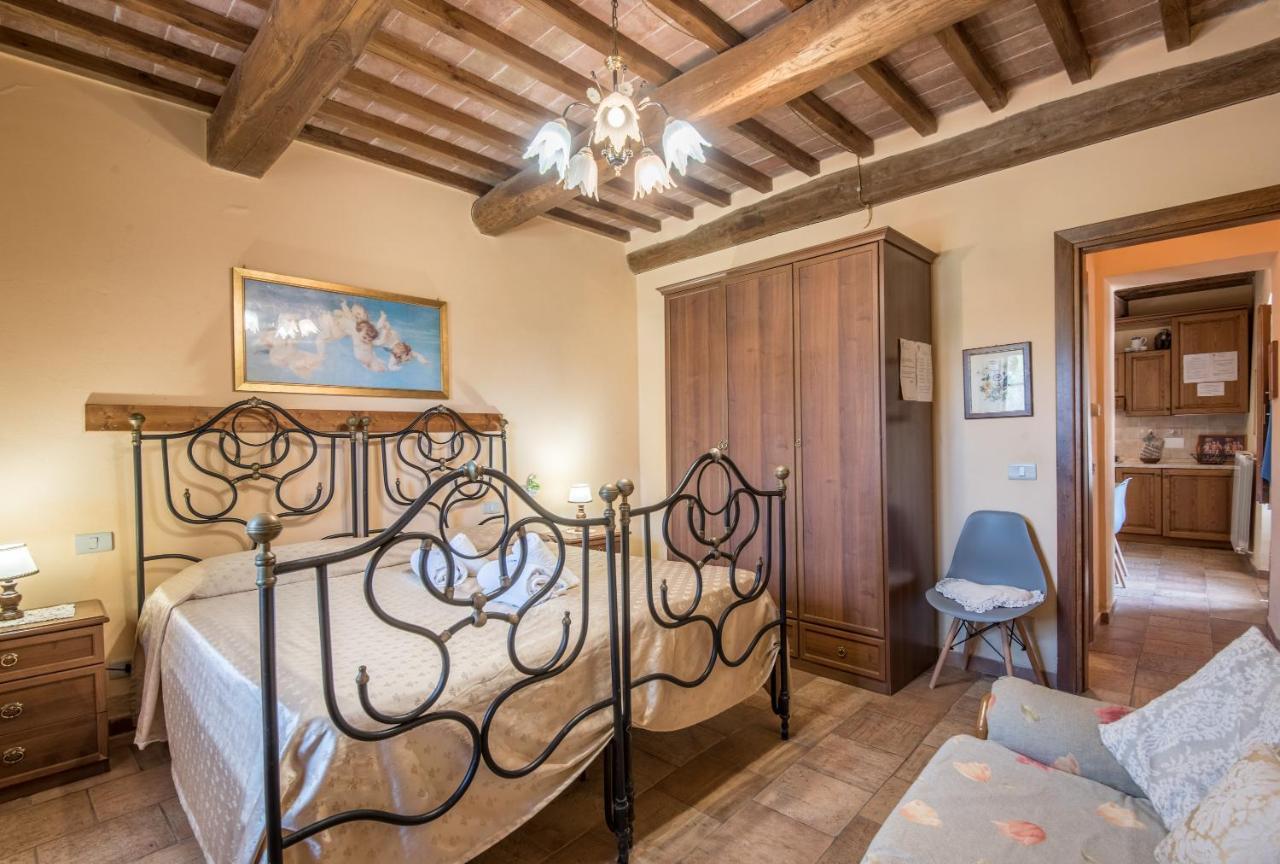 Poggio Primo - Bilocale Cavaliere Villa Castiglion Fibocchi Bagian luar foto